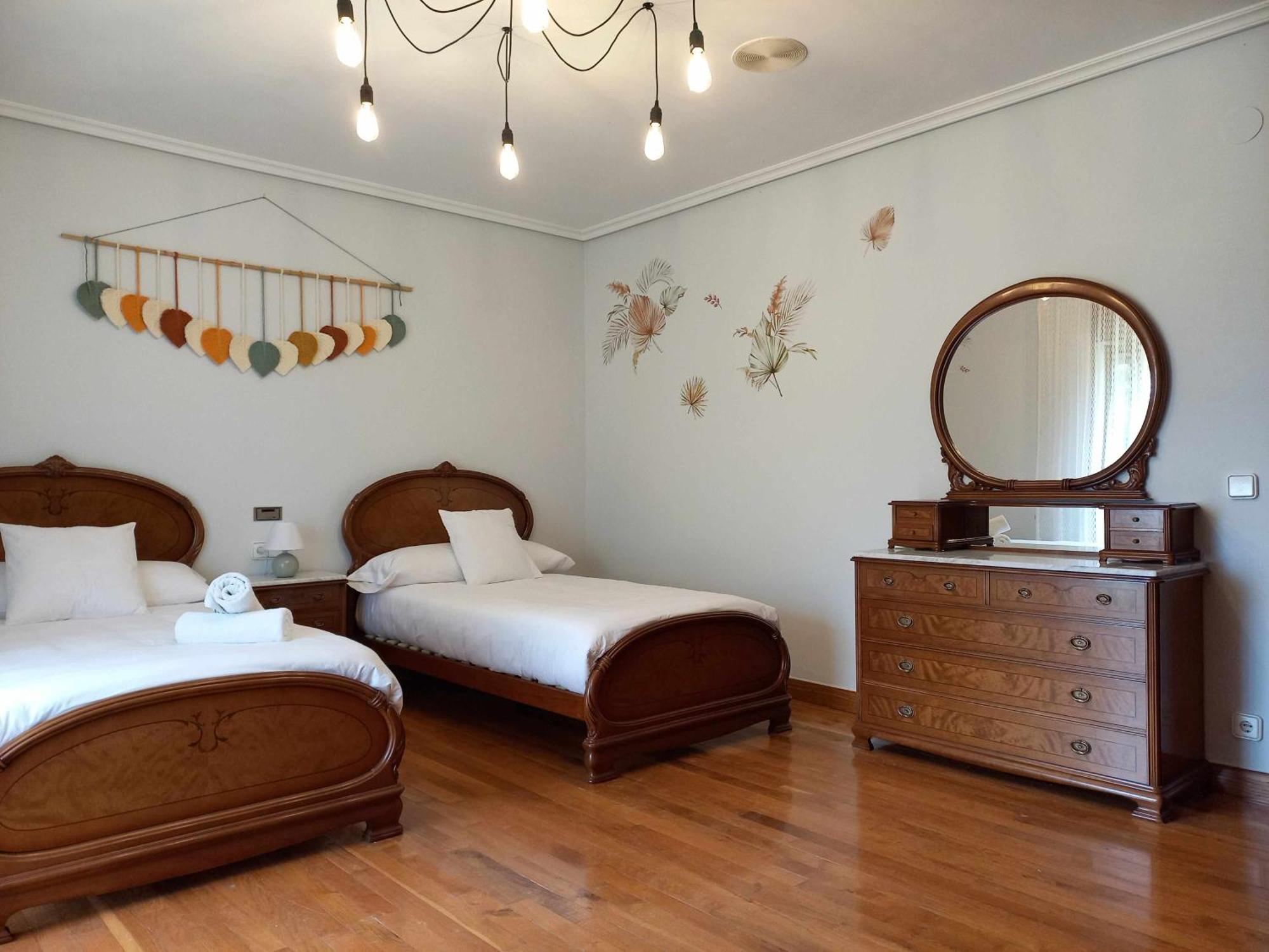 Casa Albaitar Con Piscina Y Sala De Juegos Azcona Εξωτερικό φωτογραφία